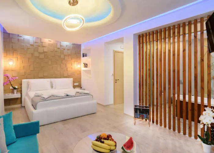 Hotel Diamond Luxury 3*