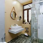 Готель Diamond Luxury 3*