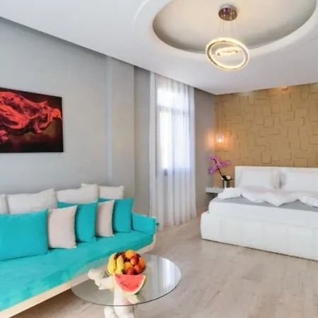 Diamond Luxury חאניה