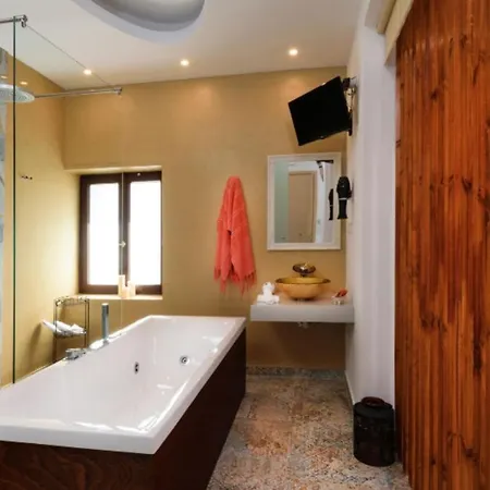 Diamond Luxury Chania (Crete)