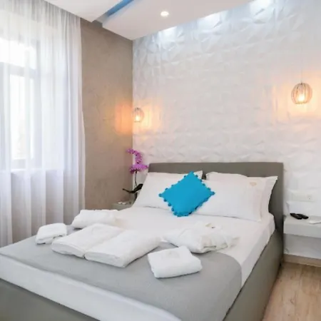 Diamond Luxury