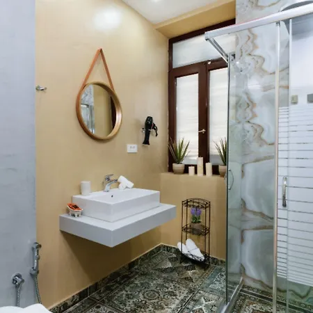 Hotel Diamond Luxury 3*