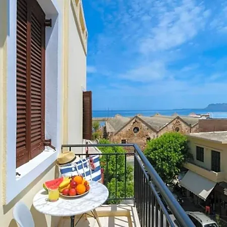 Diamond Luxury Apartment *