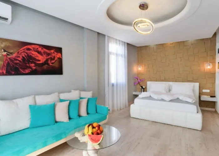 Diamond Luxury חאניה